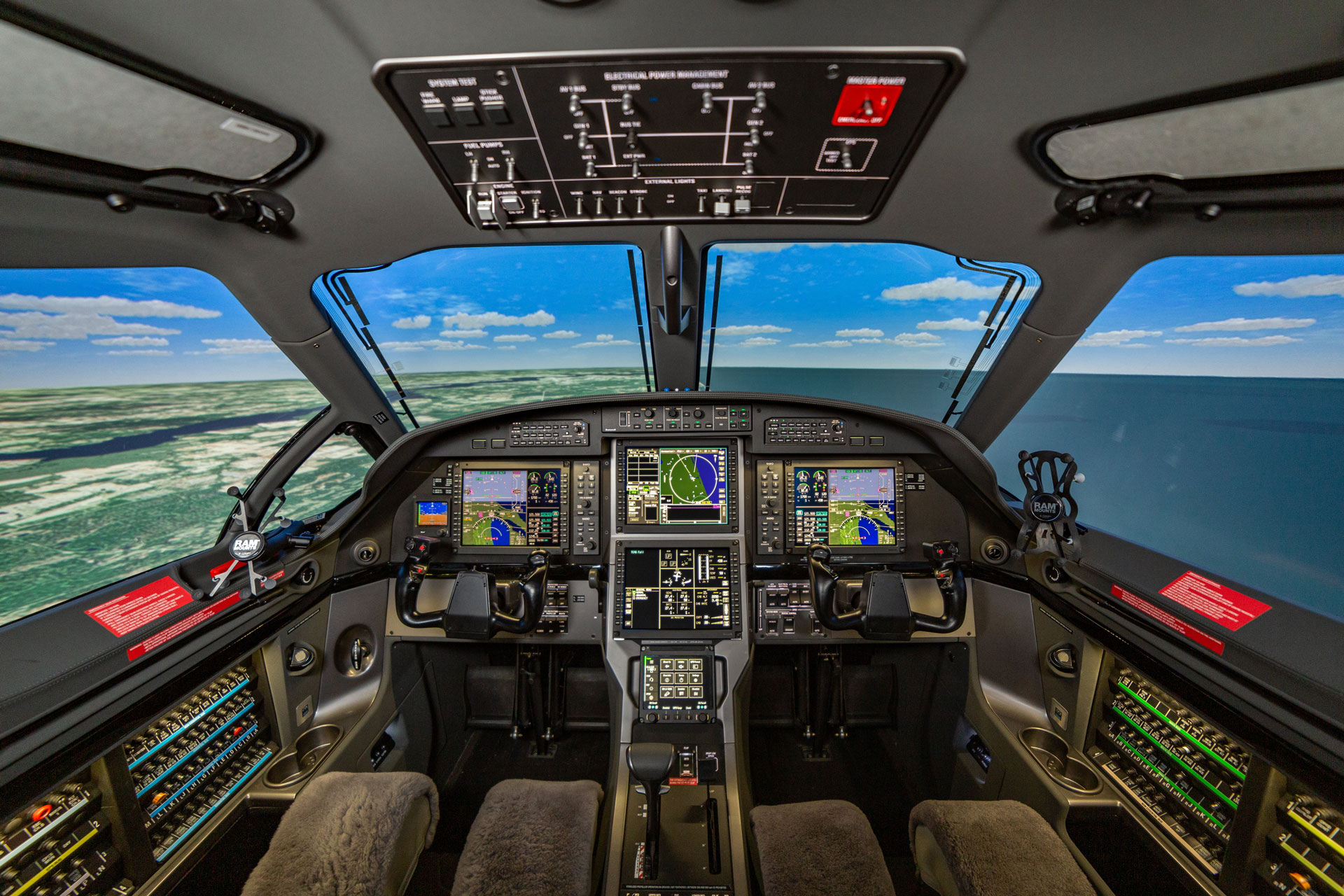 Frasca Pilatus PC-12 Flight Simulator